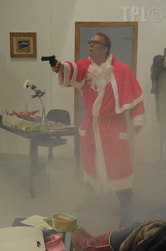 le père noel est une ordure