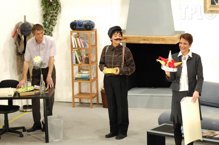 le père noel est une ordure