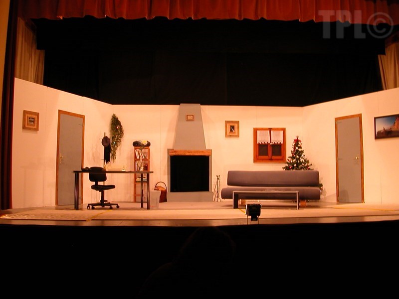 le père noel est une ordure