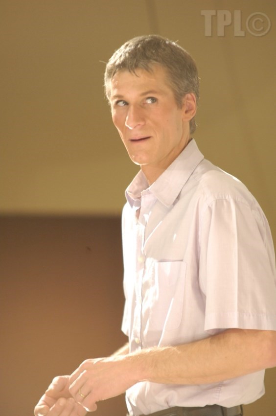 le père noel est une ordure